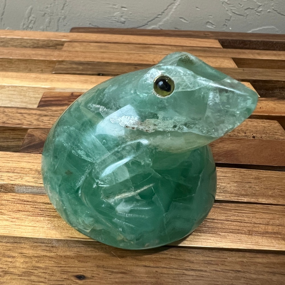 Green Fluorite Hand Carved Frog Figurine Crystal Gemstone Animal Decor 2.25"